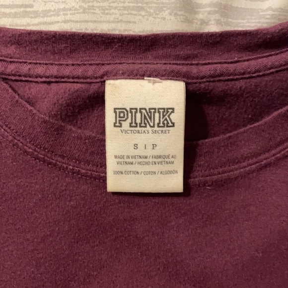 Pink Vs long sleeve - Picture 2 of 3